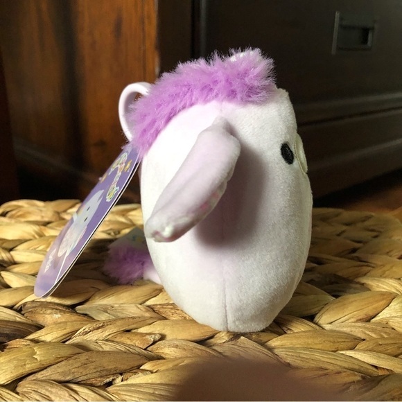 Squishmallows Delhi the Easter Donkey 3” clip - Picture 2 of 9